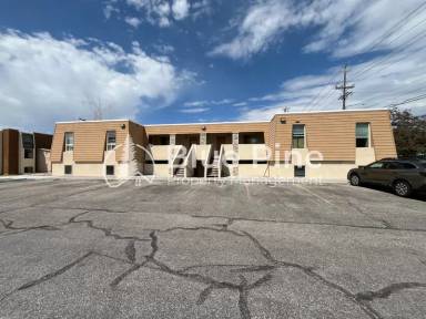 Main picture of 1414 E 17th St