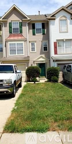 Main picture of 13180 Ripon Pl