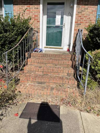 Main picture of 223 Meadowfield Rd