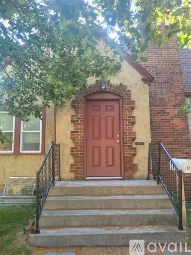 Main picture of 716 9th Ave S