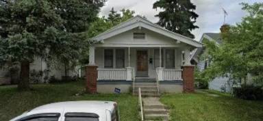 Main picture of 33 Ernst Ave