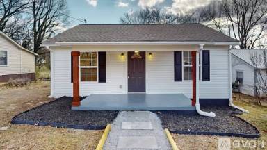 Main picture of 618 Midway Ave