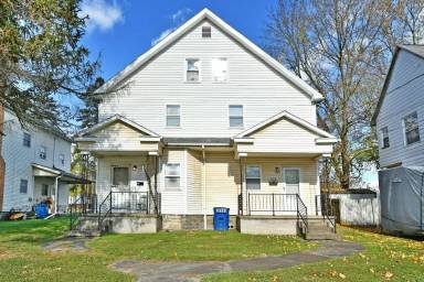 Main picture of 226 W Park Ave