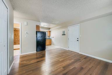 Main picture of 6652 Provincial Dr