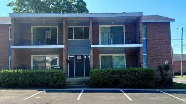 Main picture of Carlisle Apartments