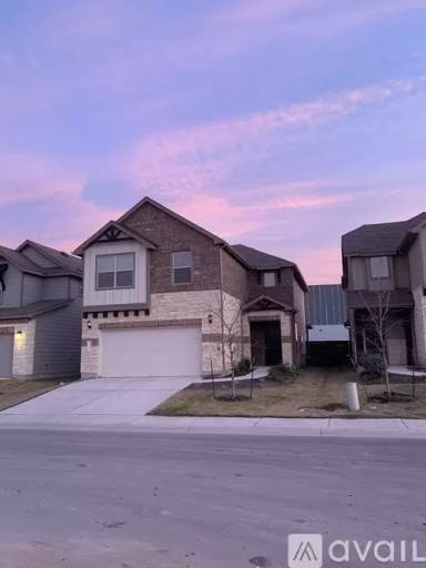 Main picture of 9411 Gynerium Dr