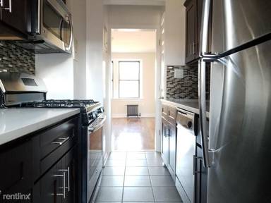 Main picture of 3752 80th St