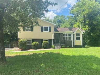 Main picture of 3713 Fox Trail Cir NW