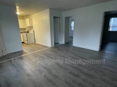 Main picture of 85 Myrtle St