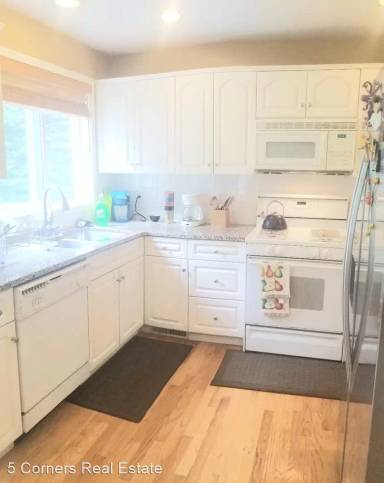 Main picture of 12223 SE 80th Way