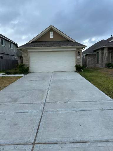 Main picture of 12359 Summerbrook Dr