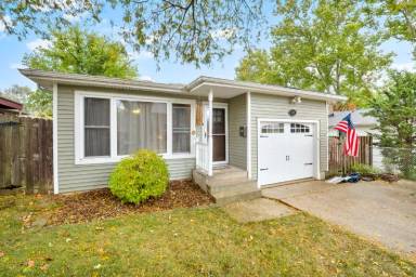 Main picture of 602 Cowles Ave