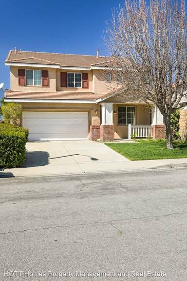 Main picture of 7590 Bear Creek Dr