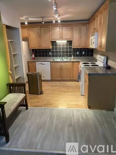 Main picture of 4010 15th Ave S