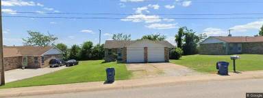 Main picture of 902 Coley Dr