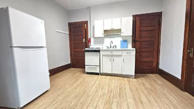 Main picture of 234 Pearl St