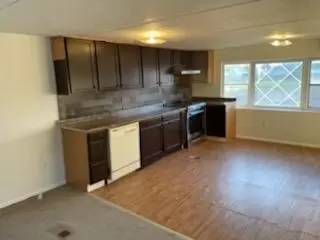 Main picture of 600 S Hayes St
