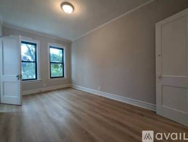 Main picture of 2638 N Milwaukee Ave