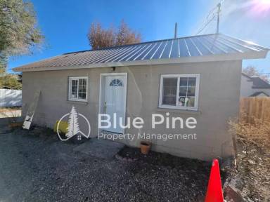 Main picture of 340 N Water St