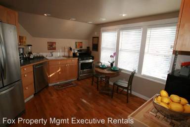 Main picture of 1026 Spruce St
