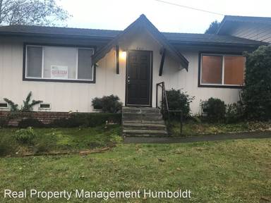 Main picture of 482 Laurel St
