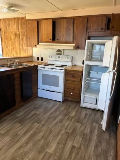 Main picture of 290 Warren Rd