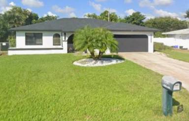 Main picture of 3410 SE 11th Pl