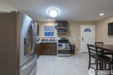 Main picture of 1303 Thornden Rd