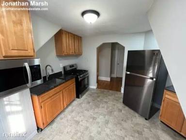 Main picture of 72 Georgia St