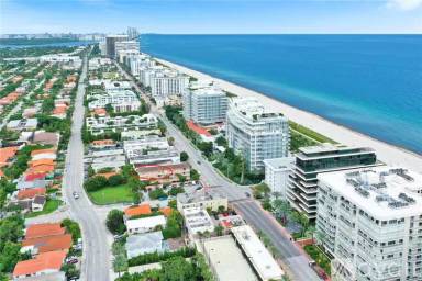 Main picture of 9008 Collins Ave