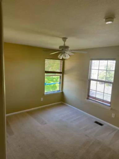 Main picture of 9974 Strathfield Ln