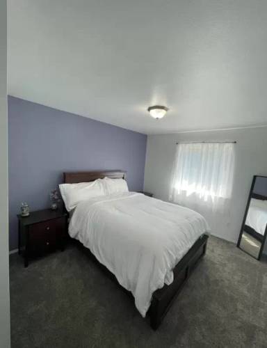 Main picture of 10416 198th Street Ct E