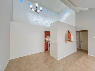 Main picture of 22012 Hawaiian Ave