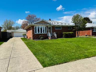 Main picture of 848 Charles St