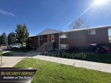 Main picture of 2136 Saint Clair Rd