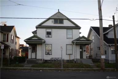 Main picture of 820 Huffman Ave