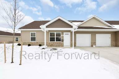 Main picture of 3854 Elm St