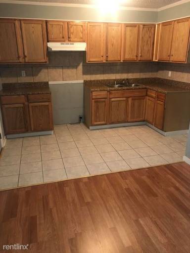 Main picture of 1607 Jonathan Ct