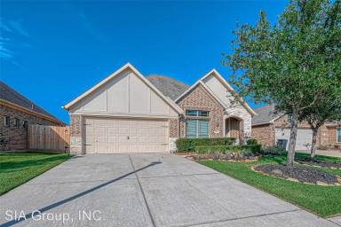 Main picture of 2506 Horned Owl Dr