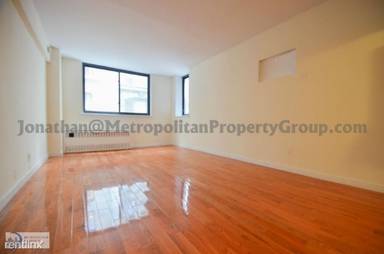 Main picture of 9 E 32nd St