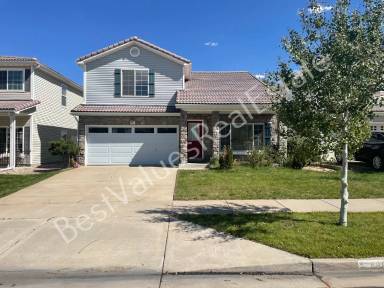 Main picture of 4864 Genoa St