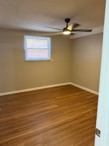 Main picture of 1623 Brick Kiln Ln