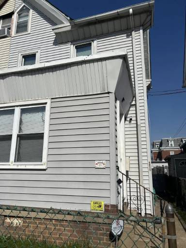 Main picture of 4915 Knorr St