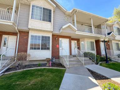 Main picture of 245 W 2230 N
