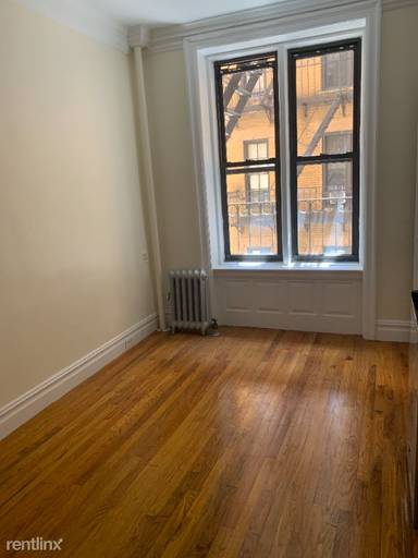 Main picture of 305 W 45th St