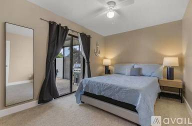 Main picture of 3923 Country Club Blvd