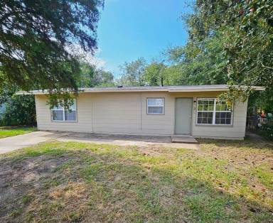 Main picture of 3 Malcolm Rd