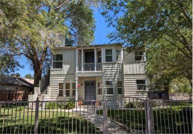 Main picture of 205 W Lancaster Blvd