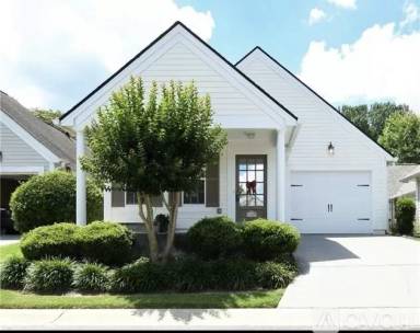 Main picture of 1409 Cottage Way