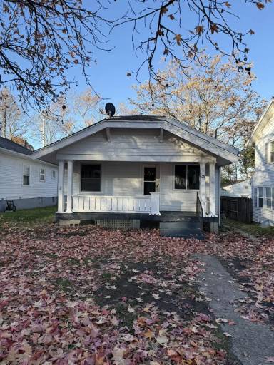 Main picture of 39 S Quentin Ave